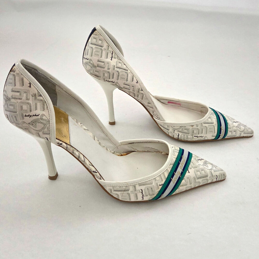 Baby Phat Vintage Wearable Art Signature Pointed Toe D'Orsay Pumps Sz 7.5 - Flaw